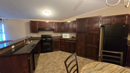 11.80 acres ± w/Multiple Residences Plus 50’x80 ‘Shed! - image 11