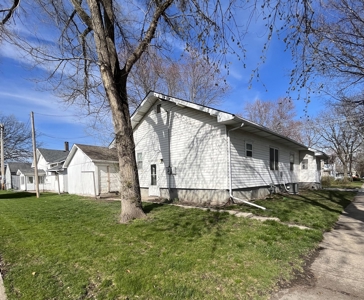 Move In Ready Albia, Iowa Home For Sale - image 8