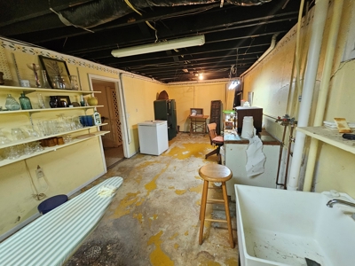 Get Lost On Your Own Property - image 26