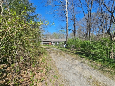 Get Lost On Your Own Property - image 4