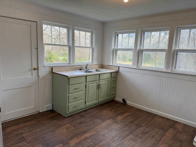 Country Home For Sale in Imboden, AR - image 9