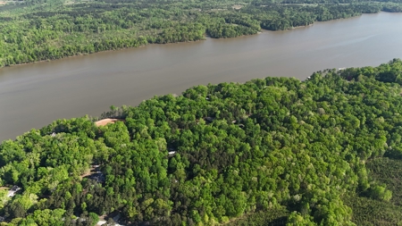 Holiday Shores Living In Buffalo Junction, VA - image 4