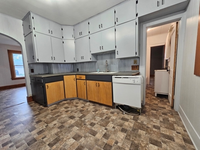 A opportunity to live in a home and build “sweat” equity. - image 12