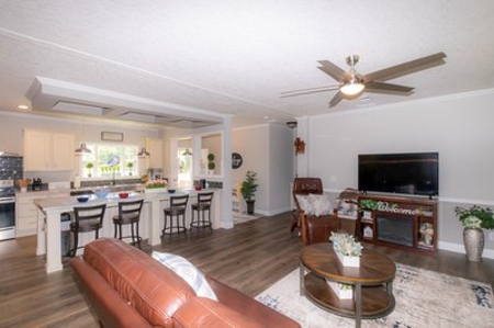 Manufactured Home For Sale On 5 Acres In Live Oak Florida - image 11