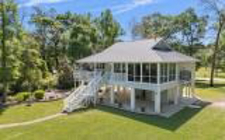 Riverfront Retreat On The Suwannee River In Branford Florida - image 1