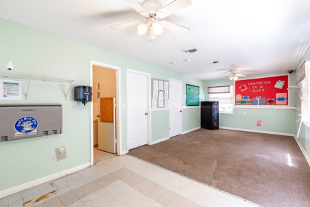 Daycare Facility For Sale In Live Oak Florida!! - image 6
