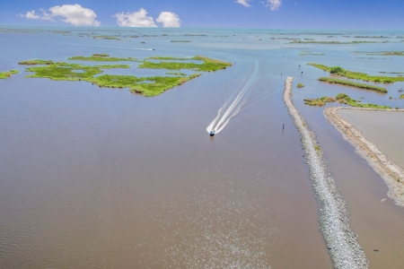 Inshore Fishing and Duck Hunting Camp in Delacroix, LA - image 11
