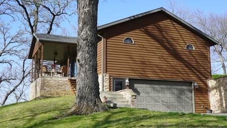Home and Acreage For Sale - image 19