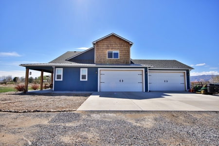 Country Home on Acreage in Fruita Colorado - image 29