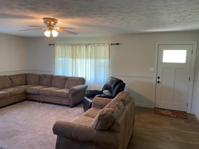 Country Home For Sale In Tn, 4.5Ac Creek, Basement & Shop - image 10