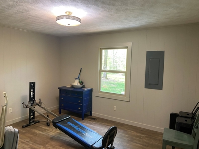 Country Home For Sale In Tn, 4.5Ac Creek, Basement & Shop - image 23