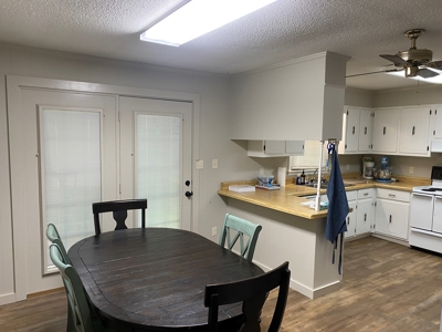 Country Home For Sale In Tn, 4.5Ac Creek, Basement & Shop - image 13