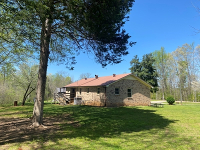 Country Home For Sale In Tn, 4.5Ac Creek, Basement & Shop - image 42