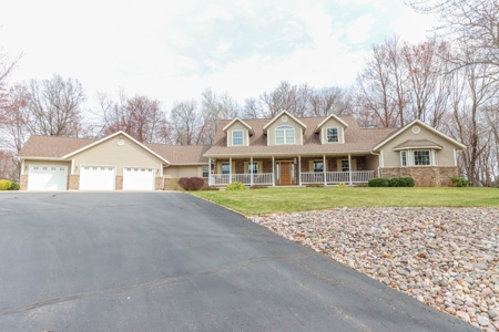 Country Home For Sale in Custer, WI - image 30