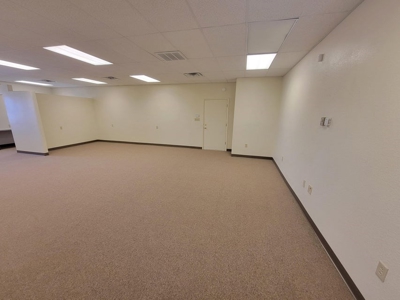 Newly Remodeled Space on Historic Old US Rte 66 in Moriarty - image 15