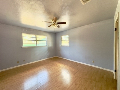 5 BR 4 Bath Home For Sale Fort Stockton Texas - image 13