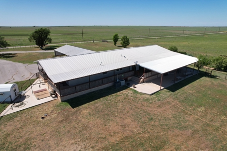 Home For Sale With 160 Acres In Eldorado, Oklahoma - image 49