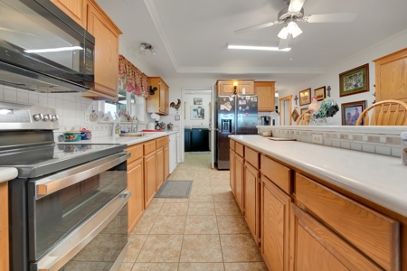 Home For Sale With 160 Acres In Eldorado, Oklahoma - image 16