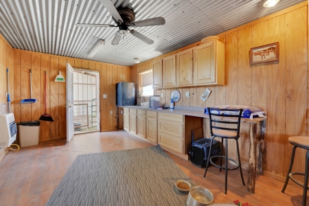 Home For Sale With 160 Acres In Eldorado, Oklahoma - image 34