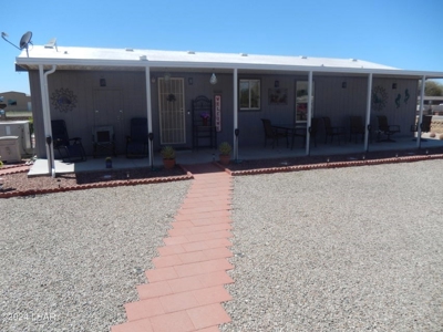 3 Bedroom, 2 Bath Home with RV Garage in Salome, Arizona - image 16
