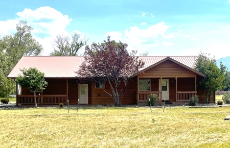 Paradise Valley Montana Family Home - image 26