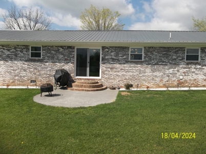 Updated Home in Rogersville, Tennessee - image 21