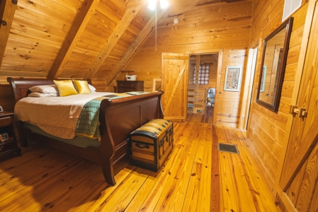 Offering #2 - Log Home for Sale in Amherst VA - image 25