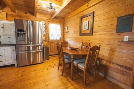Offering #2 - Log Home for Sale in Amherst VA - image 18