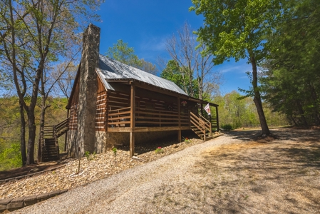 Offering #2 - Log Home for Sale in Amherst VA - image 7