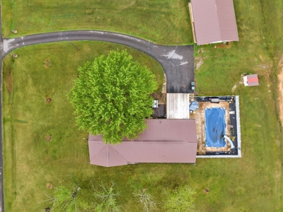 Country Home for Sale in Lewis County, Tennessee - image 38