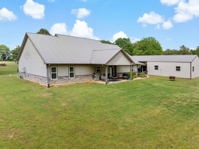 Executive Country Home on Acreage For Sale NE TX - image 26