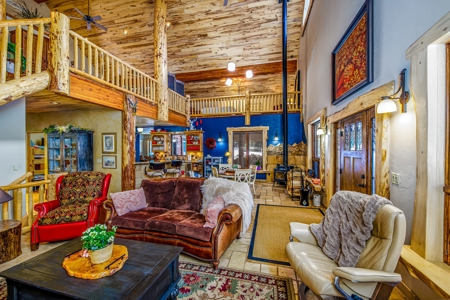 This Custom Cabin Epitomizes Mountain Living At It's Finest - image 8