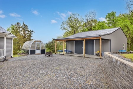 Country Home for Sale in Hickman County, Tennessee - image 45