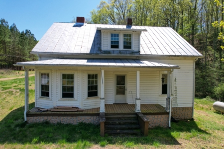 Fixer-Upper Located In Patrick County, Va - image 3