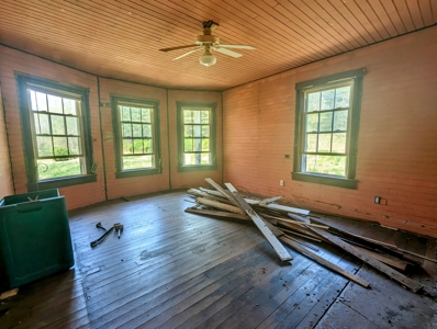 Fixer-Upper Located In Patrick County, Va - image 9