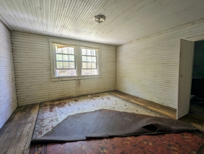 Fixer-Upper Located In Patrick County, Va - image 16