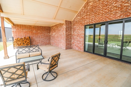 Country Home in New Home ISD with room for livestock - image 36