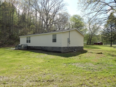 Tn Country Home on 7.34 Acres with Creek Frontage! - image 5