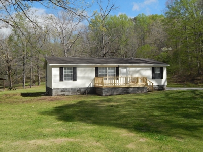 Tn Country Home on 7.34 Acres with Creek Frontage! - image 3
