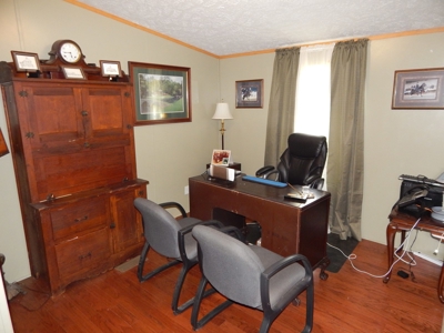Tn Country Home on 7.34 Acres with Creek Frontage! - image 17