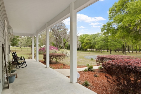 Country home for sale in HIGH SPRINGS, FL - image 7