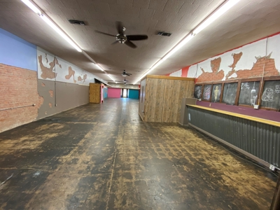 Commercial Retail Space for Sale in Hughes Springs, TX - image 3