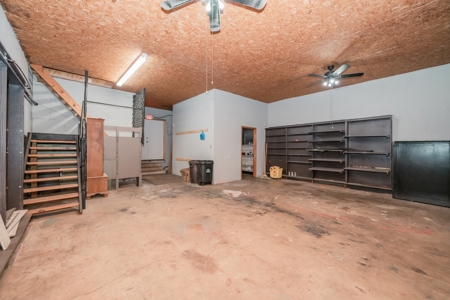 Commercial Retail Space for Sale in Hughes Springs, TX - image 10