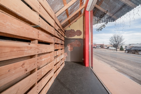 Commercial Retail Space for Sale in Hughes Springs, TX - image 35