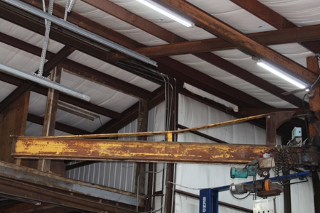 Large Shop or Garage Building with Lift for Repair Business - image 16