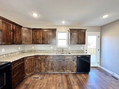 New Construction Home for Sale in Stockton MO - image 11