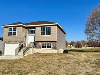 New Construction Home for Sale in Stockton MO - image 2