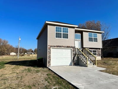 New Construction Home for Sale in Stockton MO - image 3