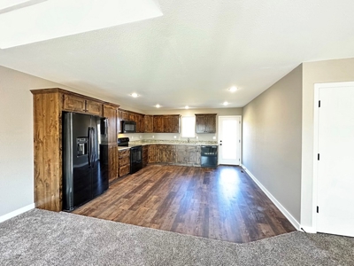 New Construction Home for Sale in Stockton MO - image 8