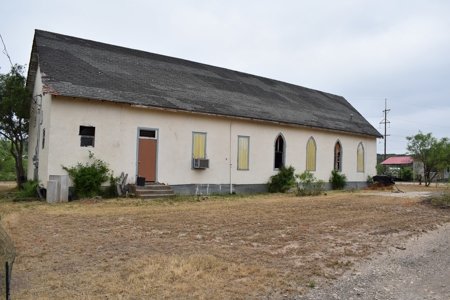 Prime Investment Property Near Downtown Sonora, TX - image 5